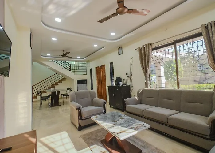 The Majestic Villa By 23 Villastay - Private Pool & Garden